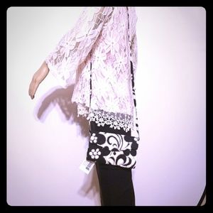 NWT Vera Bradley Shoulder Stap Wallet